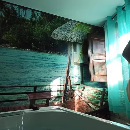 Boutique Real De Liena Con 1 Jacuzzi Y Restaurante Liena