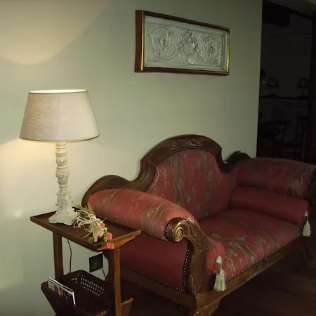 Boutique Real De Liena Con 1 Jacuzzi Y Restaurante Liena 3* Murillo de Gállego