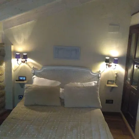 Boutique Real De Liena Con 1 Jacuzzi Y Restaurante Liena