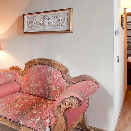 Boutique Real De Liena فندق 3*