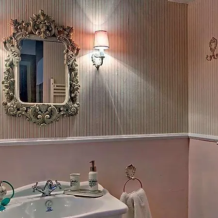 Boutique Real De Liena Con 1 Jacuzzi Y Restaurante Liena Murillo de Gállego